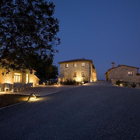Villa Il Castagno Wine & Resort Siena Exterior foto