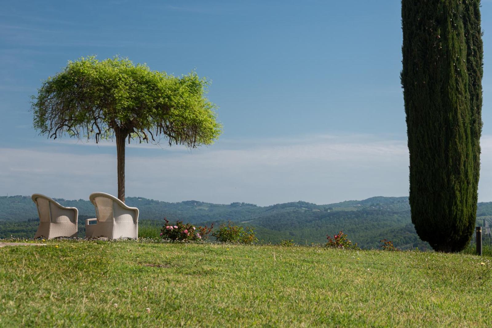 Villa Il Castagno Wine & Resort Siena Exterior foto